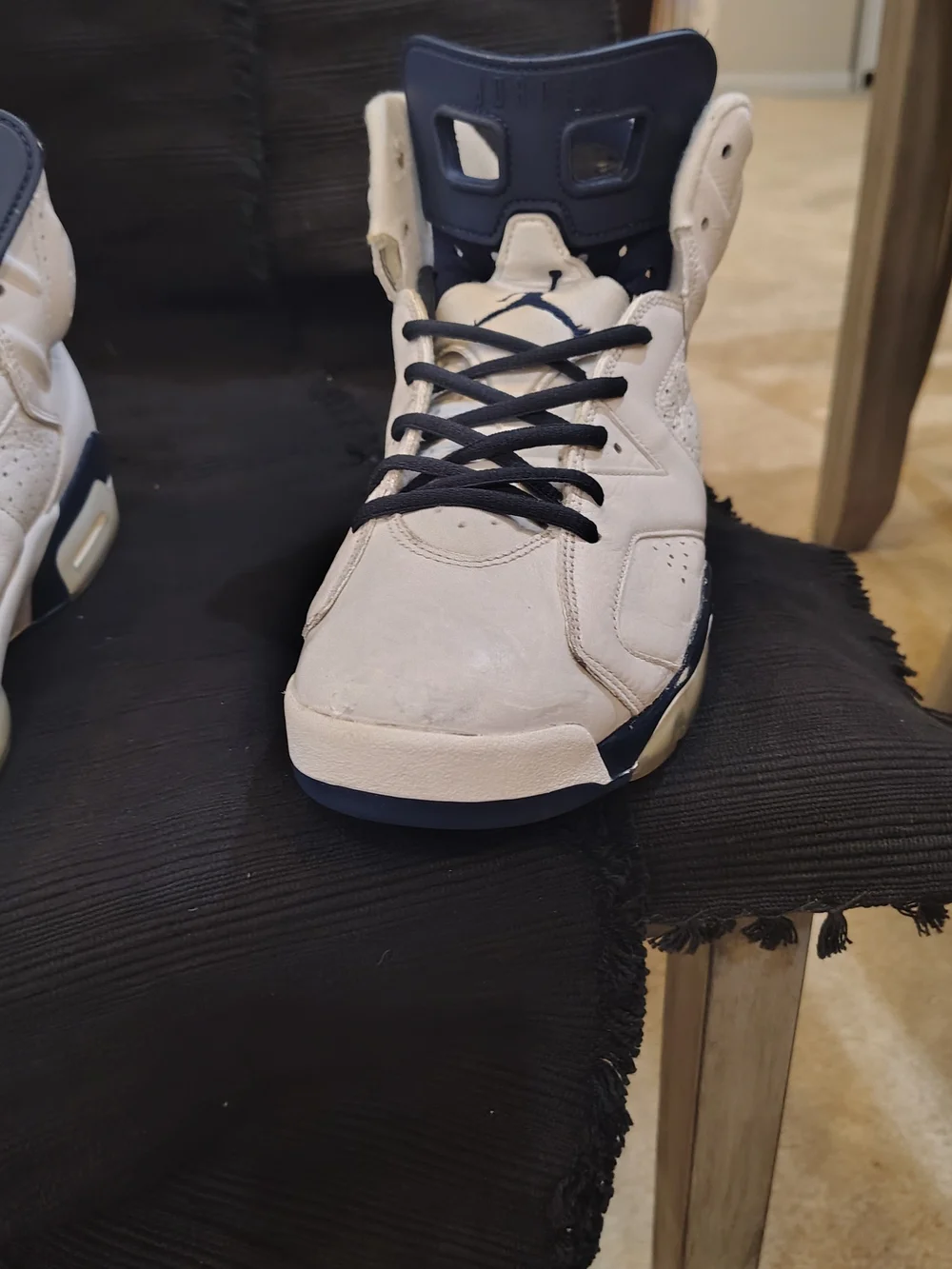 Jordan Retro 6 White Navy Men's Sneakers